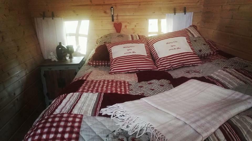 B&B Elaemys Aemmi Sauvo Kültér fotó